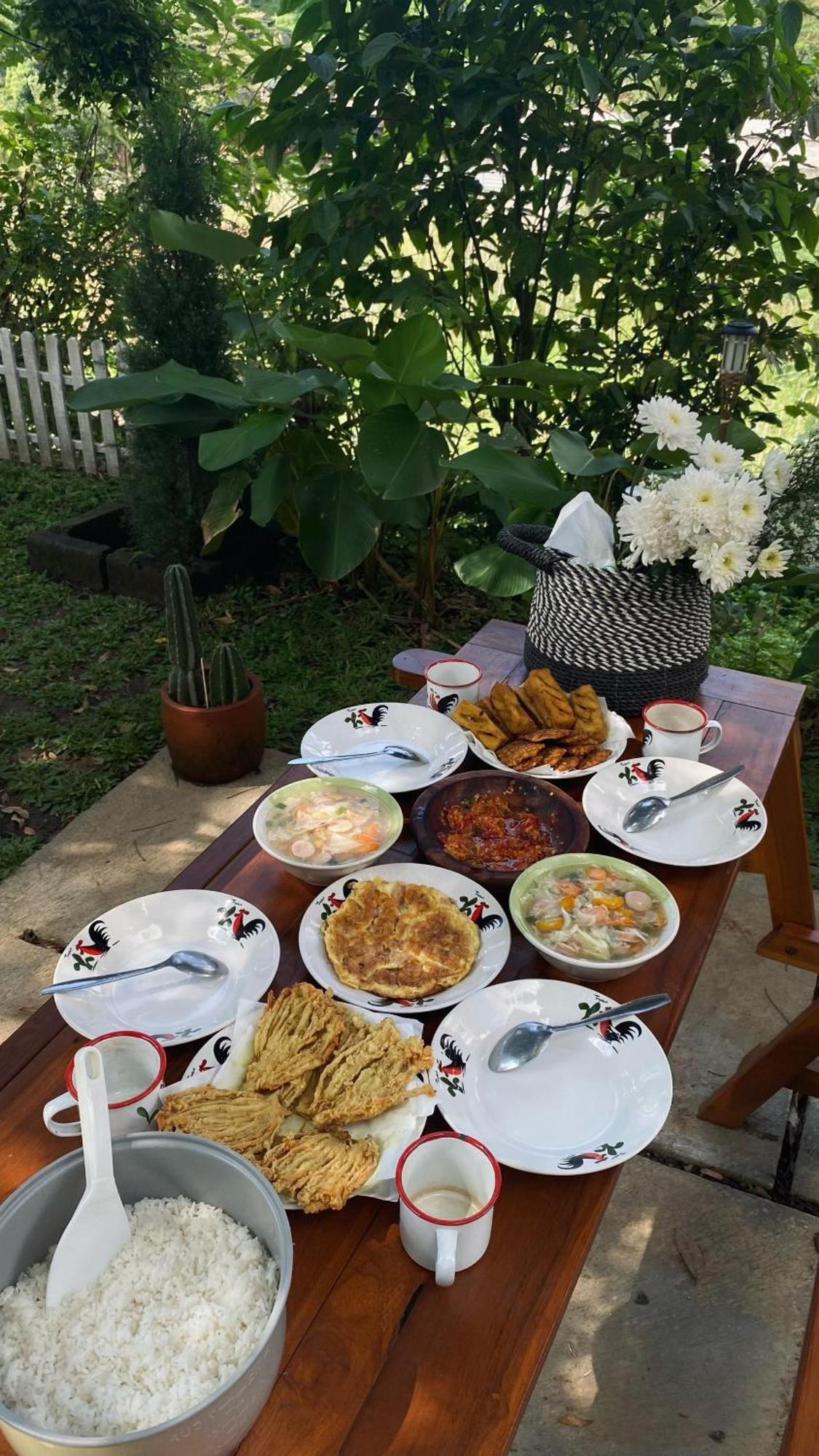 Alaya Villa Desa Desa Bandungan Exteriör bild